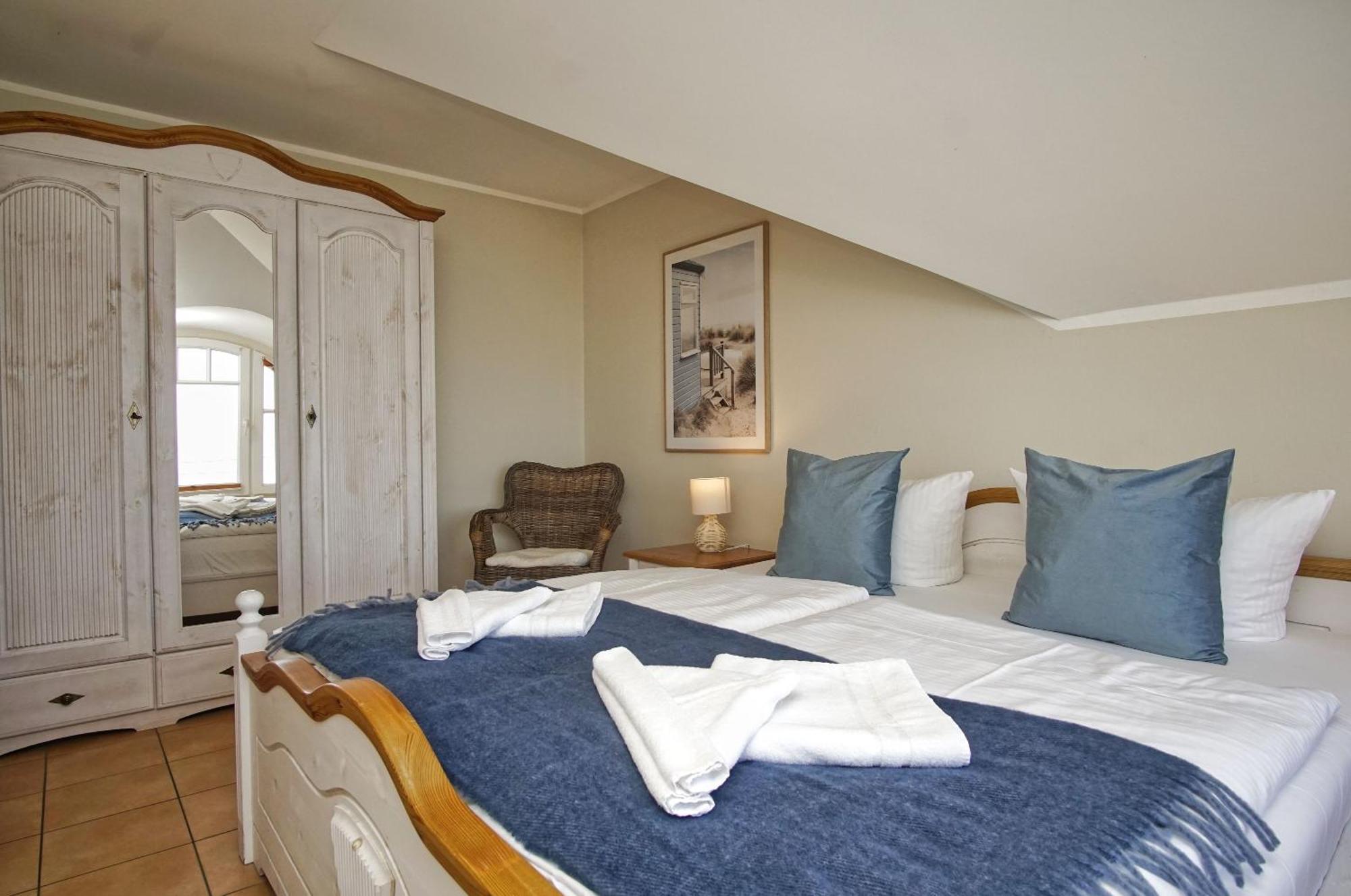 Ferienwohnung Mit Traumhaftem Meerblick - Haus Am Meer Fewo 10 Lohme Kültér fotó