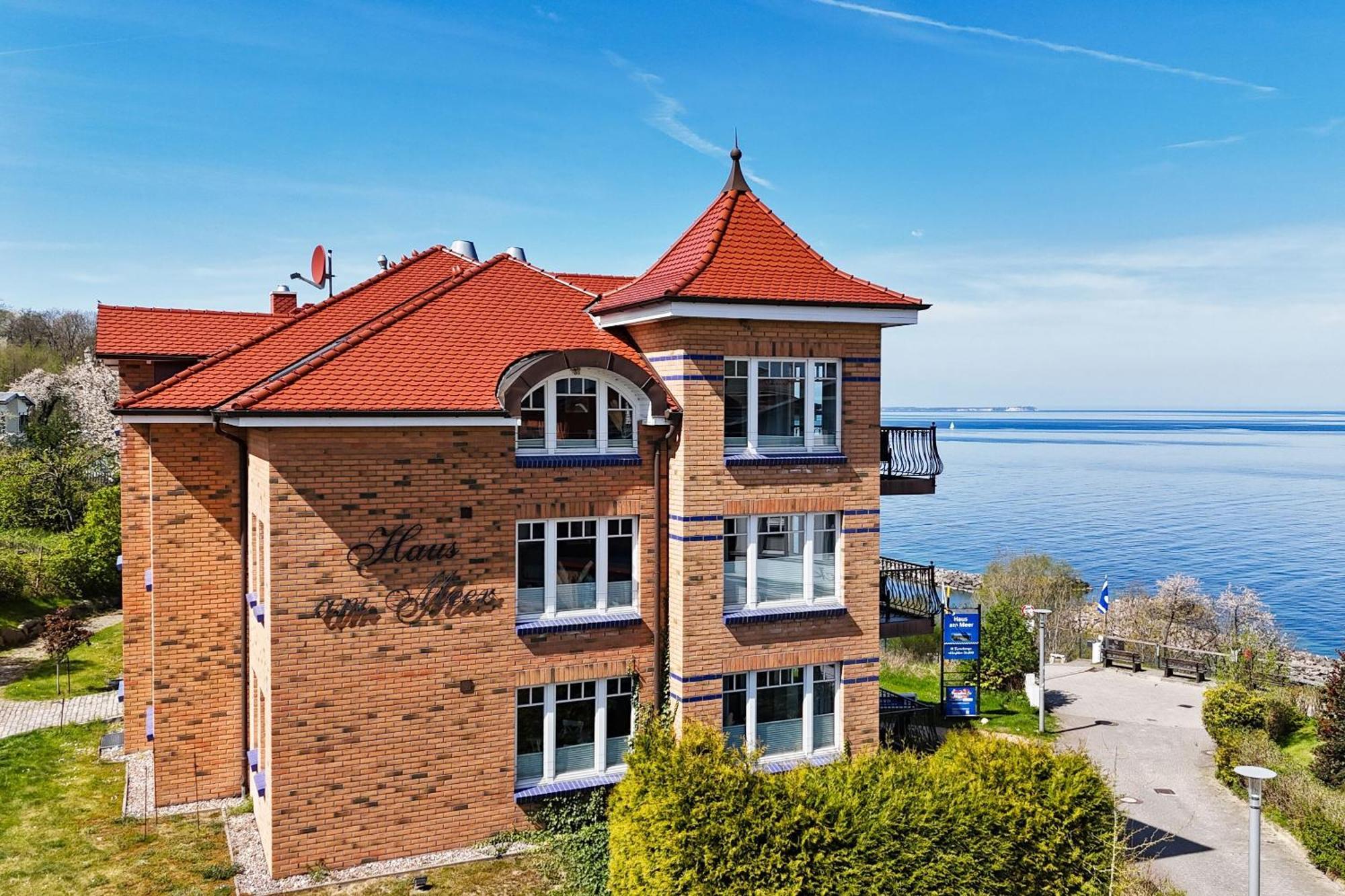 Ferienwohnung Mit Traumhaftem Meerblick - Haus Am Meer Fewo 10 Lohme Kültér fotó