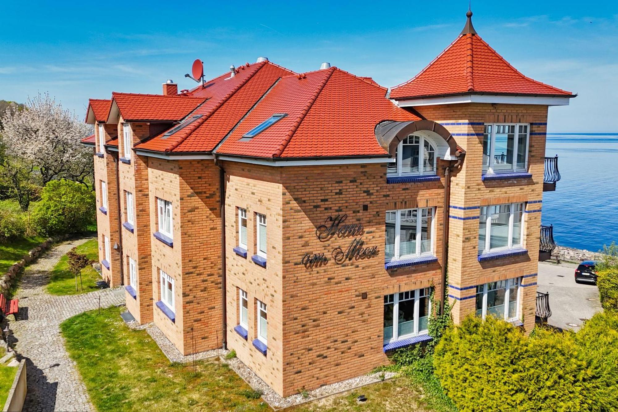Ferienwohnung Mit Traumhaftem Meerblick - Haus Am Meer Fewo 10 Lohme Kültér fotó